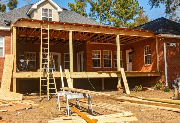 Porch Raising in Oviedo